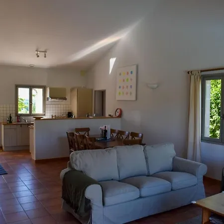 L'ormeau - Lovely House With Pool Tennis Court Kids Playground Vakantiehuis