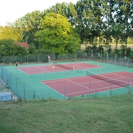 L'ormeau - Lovely House With Pool Tennis Court Kids Playground *